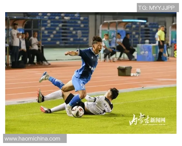 在绿茵场上为你呐喊球迷对足球明星的真挚告白与热爱